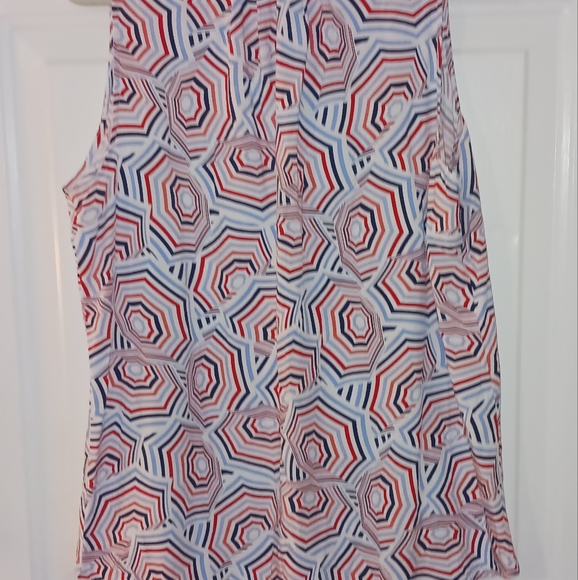 Crown Ivy Women's Sleeveless Red, White and Blue V-Neck Top Size XL - Picture 2 of 9